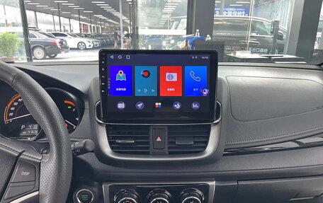 Toyota Yaris XP150 рестайлинг, 2022 год, 1 499 000 рублей, 10 фотография