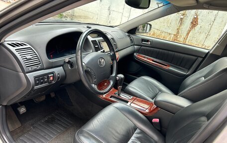 Toyota Camry V40, 2005 год, 1 390 000 рублей, 29 фотография