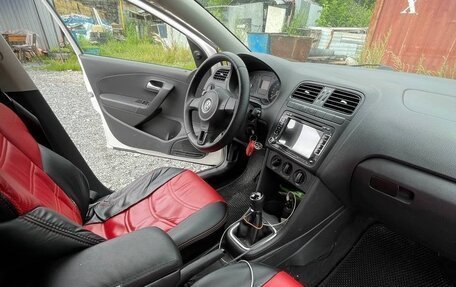 Volkswagen Polo VI (EU Market), 2012 год, 470 000 рублей, 11 фотография
