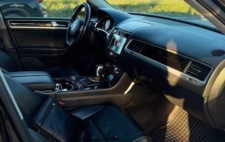 Volkswagen Touareg III, 2010 год, 2 000 000 рублей, 11 фотография