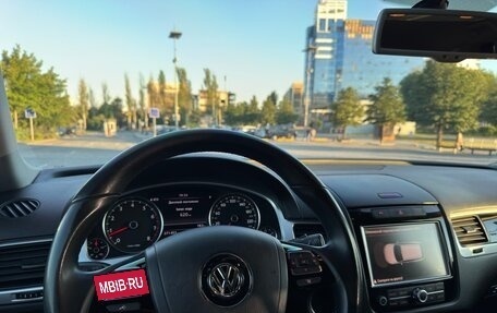 Volkswagen Touareg III, 2010 год, 2 000 000 рублей, 5 фотография