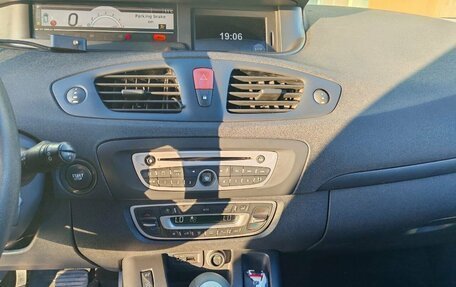 Renault Scenic III, 2009 год, 450 000 рублей, 12 фотография