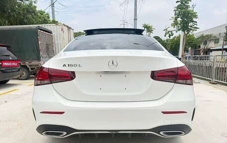 Mercedes-Benz A-Класс, 2022 год, 1 700 777 рублей, 13 фотография