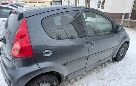 Peugeot 107 I рестайлинг, 2007 год, 310 000 рублей, 5 фотография