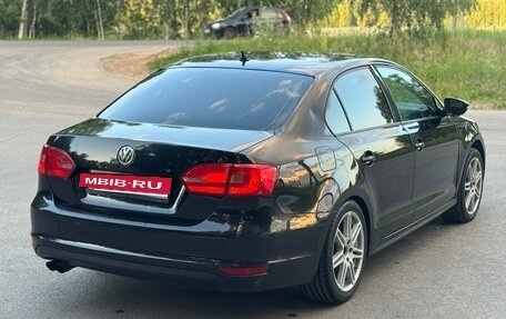 Volkswagen Jetta VI, 2011 год, 645 000 рублей, 7 фотография