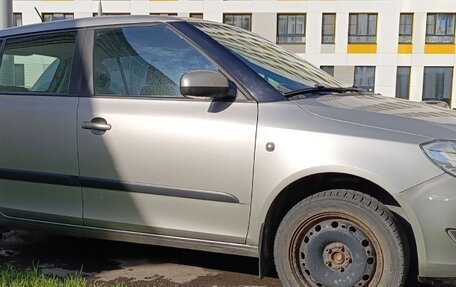 Skoda Fabia II, 2012 год, 550 000 рублей, 3 фотография