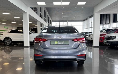 Hyundai Solaris II рестайлинг, 2017 год, 1 395 000 рублей, 4 фотография