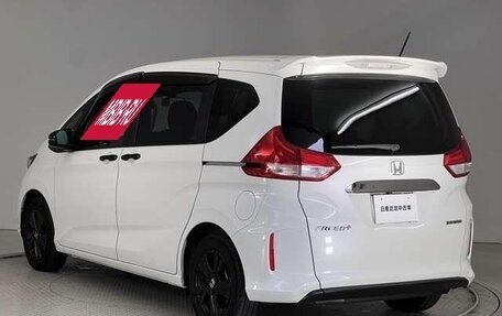 Honda Freed II, 2024 год, 1 900 000 рублей, 7 фотография