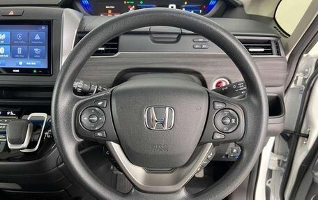 Honda Freed II, 2024 год, 1 900 000 рублей, 12 фотография