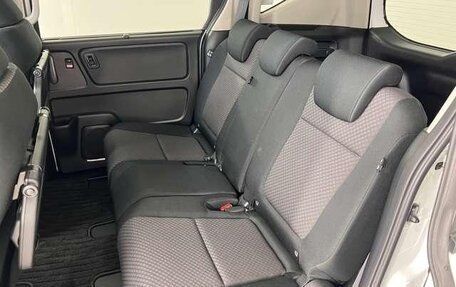 Honda Freed II, 2024 год, 1 900 000 рублей, 20 фотография