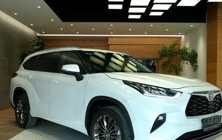 Toyota Highlander, 2026 год, 5 499 000 рублей, 3 фотография