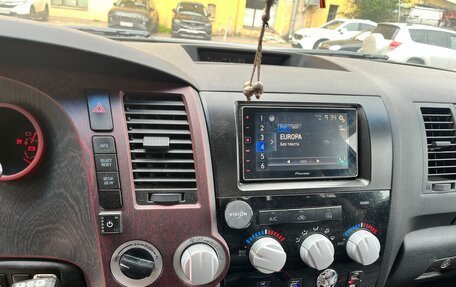 Toyota Tundra II, 2007 год, 2 300 000 рублей, 8 фотография