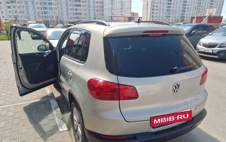 Volkswagen Tiguan I, 2012 год, 950 000 рублей, 3 фотография