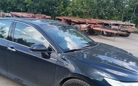 Toyota Camry, 2019 год, 2 500 000 рублей, 2 фотография