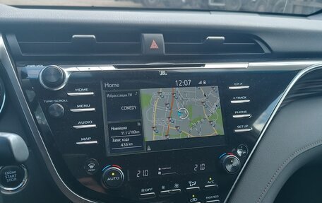 Toyota Camry, 2019 год, 2 500 000 рублей, 15 фотография