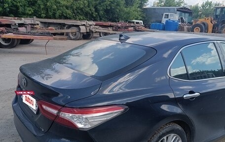 Toyota Camry, 2019 год, 2 500 000 рублей, 4 фотография