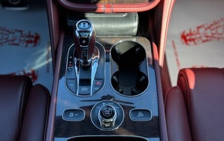 Bentley Bentayga I, 2018 год, 14 500 000 рублей, 9 фотография