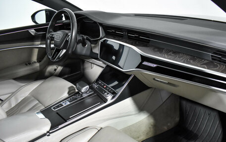 Audi A7, 2018 год, 3 955 000 рублей, 12 фотография