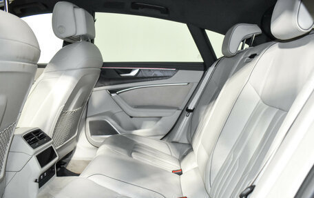 Audi A7, 2018 год, 3 955 000 рублей, 14 фотография