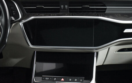 Audi A7, 2018 год, 3 955 000 рублей, 17 фотография