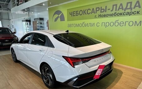 Hyundai Elantra, 2023 год, 2 070 000 рублей, 11 фотография