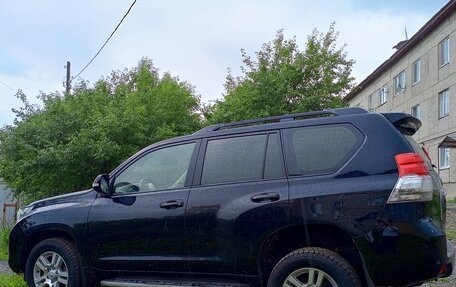 Toyota Land Cruiser Prado 150 рестайлинг 2, 2013 год, 2 600 000 рублей, 4 фотография