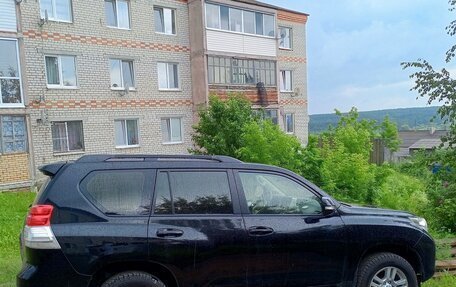 Toyota Land Cruiser Prado 150 рестайлинг 2, 2013 год, 2 600 000 рублей, 5 фотография