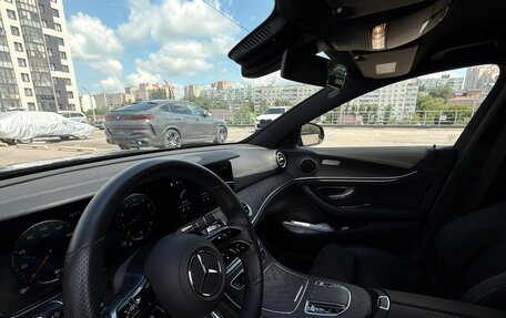 Mercedes-Benz E-Класс, 2021 год, 5 500 000 рублей, 12 фотография