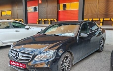 Mercedes-Benz E-Класс, 2014 год, 2 300 000 рублей, 15 фотография