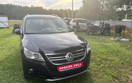 Volkswagen Tiguan I, 2009 год, 1 070 000 рублей, 2 фотография