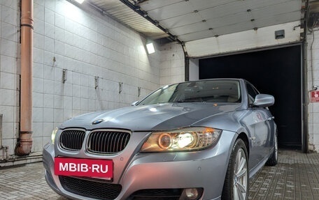 BMW 3 серия, 2009 год, 1 100 000 рублей, 2 фотография
