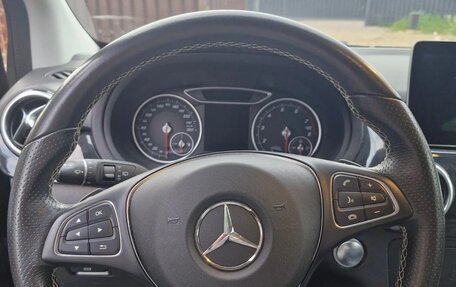 Mercedes-Benz B-Класс, 2017 год, 1 900 000 рублей, 8 фотография