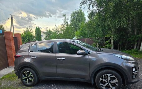 KIA Sportage IV рестайлинг, 2020 год, 2 450 000 рублей, 2 фотография