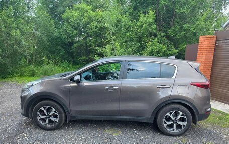 KIA Sportage IV рестайлинг, 2020 год, 2 450 000 рублей, 4 фотография