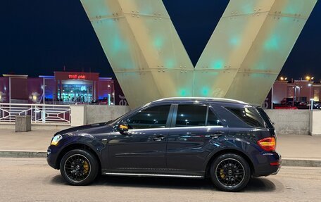 Mercedes-Benz M-Класс, 2011 год, 1 300 000 рублей, 3 фотография