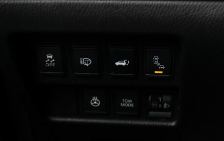 Nissan Pathfinder, 2016 год, 1 790 000 рублей, 23 фотография