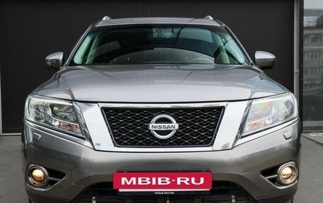 Nissan Pathfinder, 2016 год, 1 790 000 рублей, 2 фотография