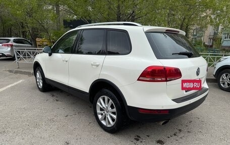 Volkswagen Touareg III, 2011 год, 1 650 000 рублей, 6 фотография