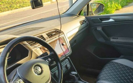 Volkswagen Tiguan II, 2017 год, 2 150 000 рублей, 7 фотография