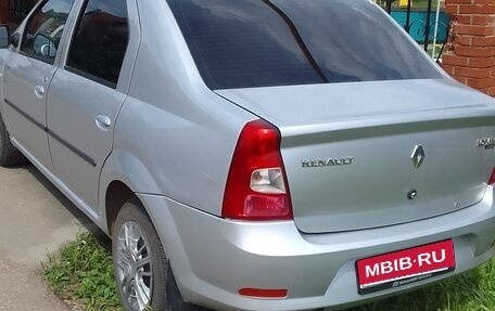 Renault Logan I, 2013 год, 395 000 рублей, 1 фотография