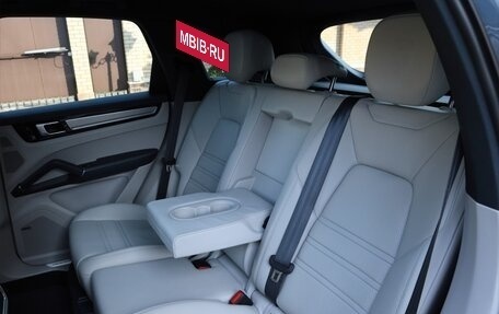 Porsche Cayenne III, 2020 год, 6 950 000 рублей, 12 фотография