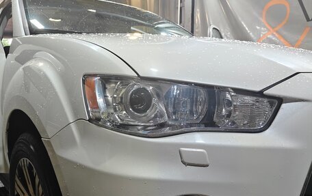 Mitsubishi Outlander III рестайлинг 3, 2012 год, 1 700 000 рублей, 14 фотография