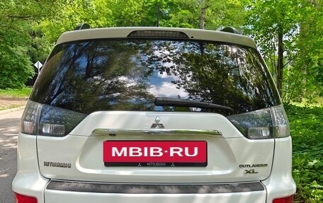 Mitsubishi Outlander III рестайлинг 3, 2012 год, 1 700 000 рублей, 2 фотография