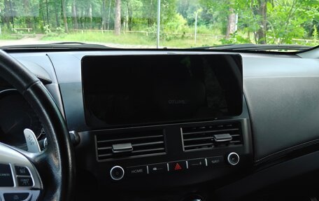 Mitsubishi Outlander III рестайлинг 3, 2012 год, 1 700 000 рублей, 19 фотография