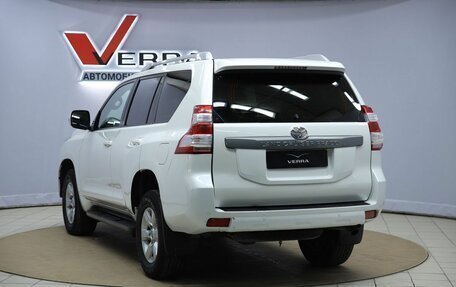 Toyota Land Cruiser Prado 150 рестайлинг 2, 2016 год, 3 750 000 рублей, 7 фотография