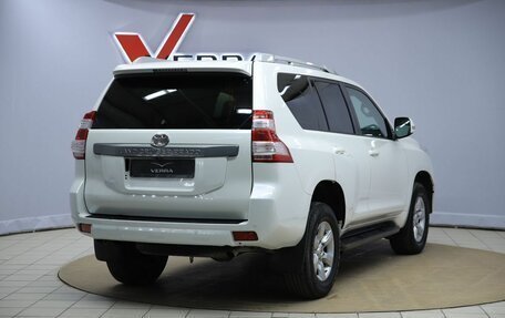 Toyota Land Cruiser Prado 150 рестайлинг 2, 2016 год, 3 750 000 рублей, 5 фотография