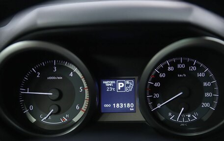 Toyota Land Cruiser Prado 150 рестайлинг 2, 2016 год, 3 750 000 рублей, 17 фотография