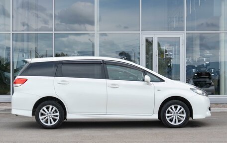 Toyota Wish II, 2011 год, 1 290 000 рублей, 3 фотография