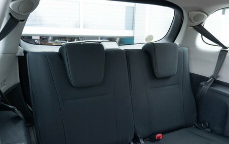 Toyota Wish II, 2011 год, 1 290 000 рублей, 6 фотография