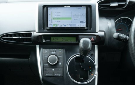 Toyota Wish II, 2011 год, 1 290 000 рублей, 13 фотография